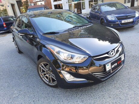 Hyundai Elantra