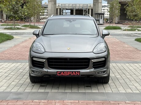 Porsche Cayenne GTS