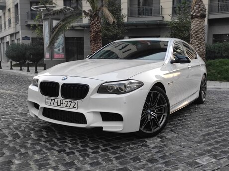 BMW 528