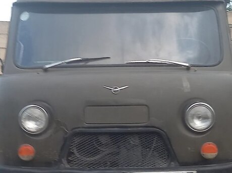 UAZ 3303