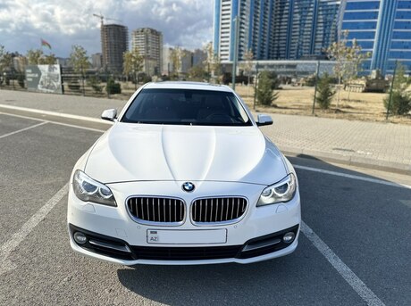 BMW 528