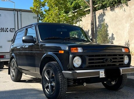 LADA (VAZ) Niva