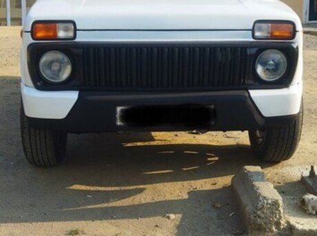 LADA (VAZ) Niva