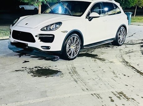Porsche Cayenne S