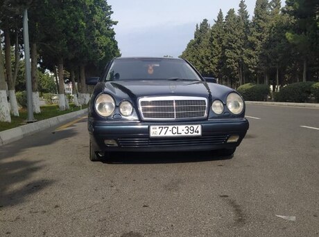 Mercedes E 240 1998