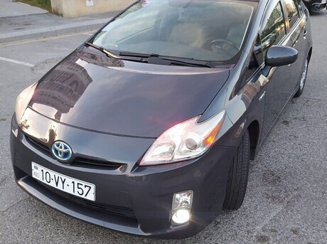 Toyota Prius 2011