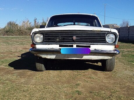 GAZ 24-10 1988