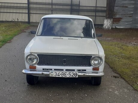 LADA (VAZ) 21011 1981