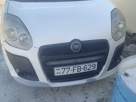 Fiat Doblo 2011