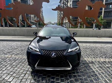 Lexus UX 250h 2021