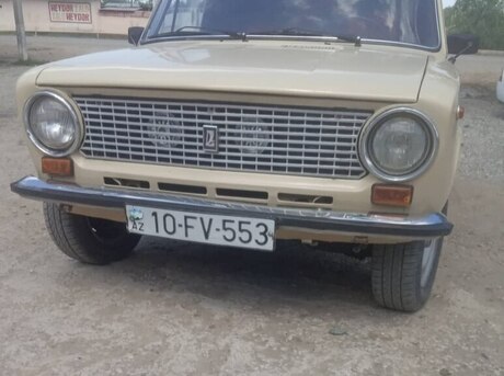 LADA (VAZ) 21011 1986