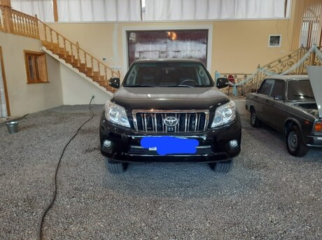 Toyota Prado 2012