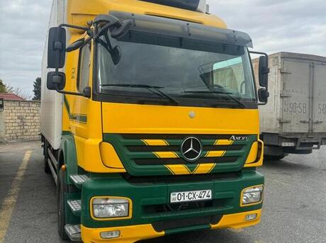 Mercedes Axor 1824 2008