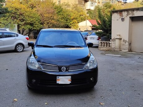 Nissan Tiida 2008
