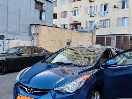 Hyundai Elantra 2013