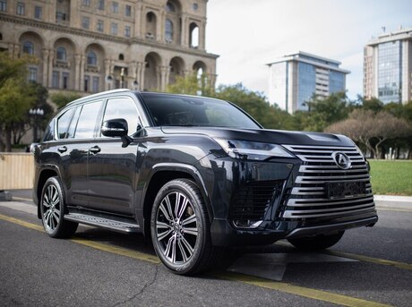 Lexus LX 600