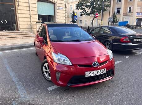 Toyota Prius 2012