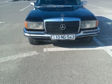 Mercedes E 300 1985