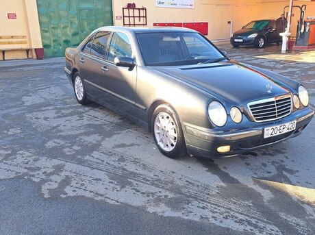 Mercedes E 320 2000