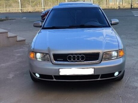 Audi A4 2000