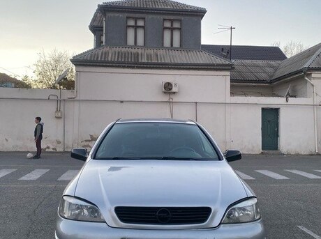 Opel Astra 2001