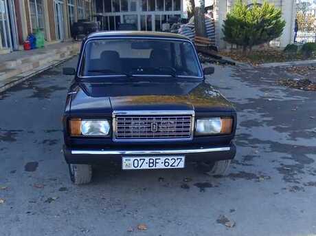 LADA (VAZ) 2107 2011