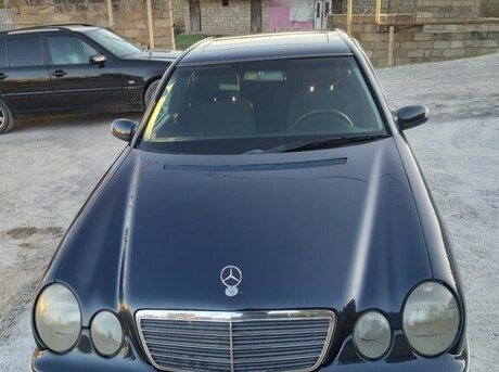 Mercedes E 240 2000