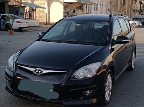 Hyundai i30 2011