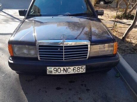 Mercedes 190 1990