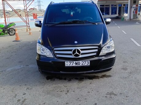 Mercedes Viano 2013