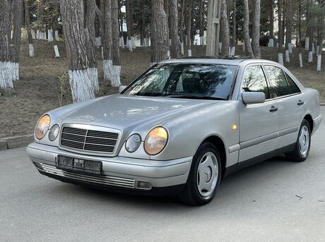 Mercedes E 220 1997