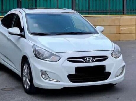 Hyundai Accent 2011