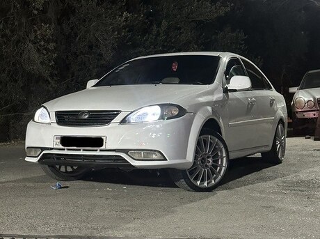 Daewoo Gentra 2013
