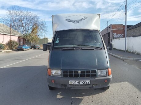 GAZ  2001
