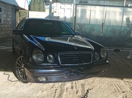 Mercedes E 240 1998