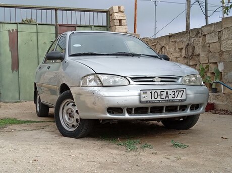Kia Avella 1997