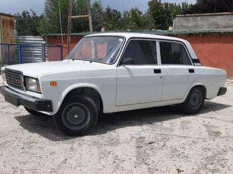 LADA (VAZ) 2107 2009
