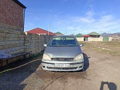Ford Galaxy 2005