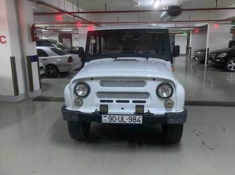 UAZ Hunter