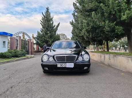 Mercedes E 240 2002
