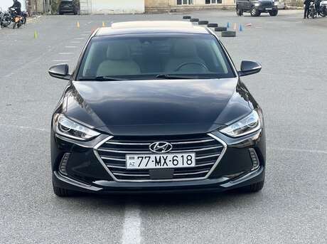 Hyundai Elantra 2017
