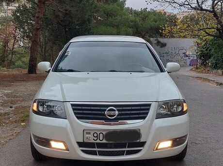 Nissan Sunny 2011