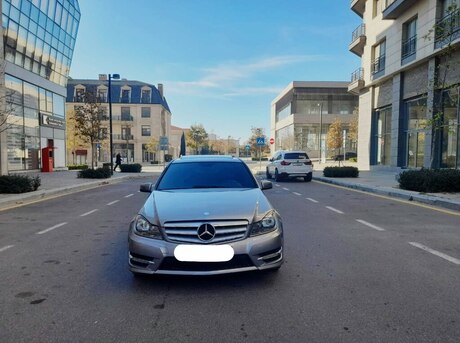 Mercedes C 250 2013