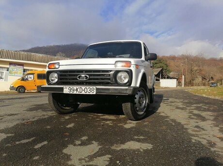LADA (VAZ) Niva 2013