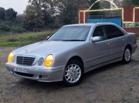 Mercedes E 240 2000