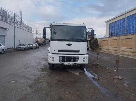 Ford Cargo 2008