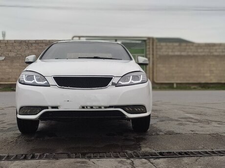 Daewoo Gentra 2014