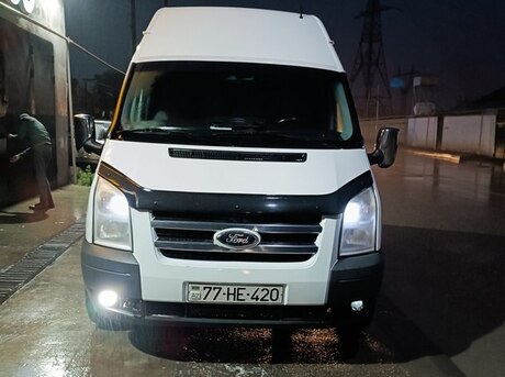 Ford Transit 2010