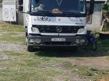 Mercedes Atego 1218 2009