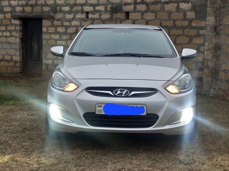 Hyundai Accent 2014
